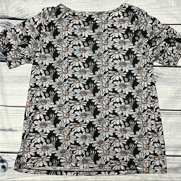 New Northwest Daisy Gathered Sleeve Top M - Picture 2 of 10